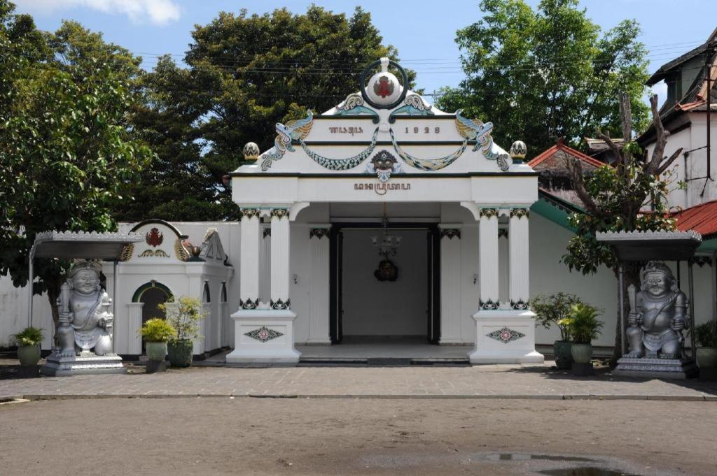 Grage Jogja Hotel 요그야카르타 외부 사진
