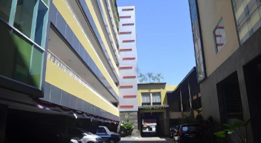 Grage Jogja Hotel 요그야카르타 외부 사진